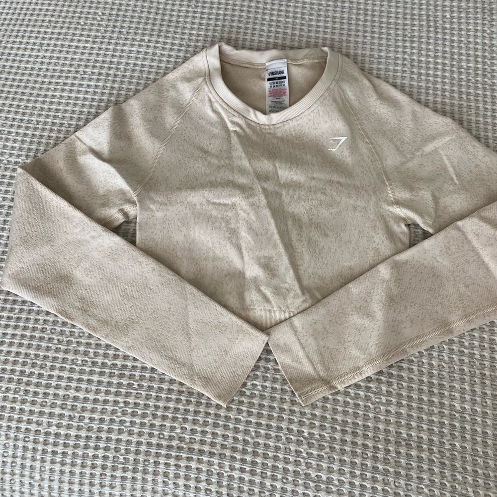 Gymshark Adapt Seamless Long Sleeve Cropped Top